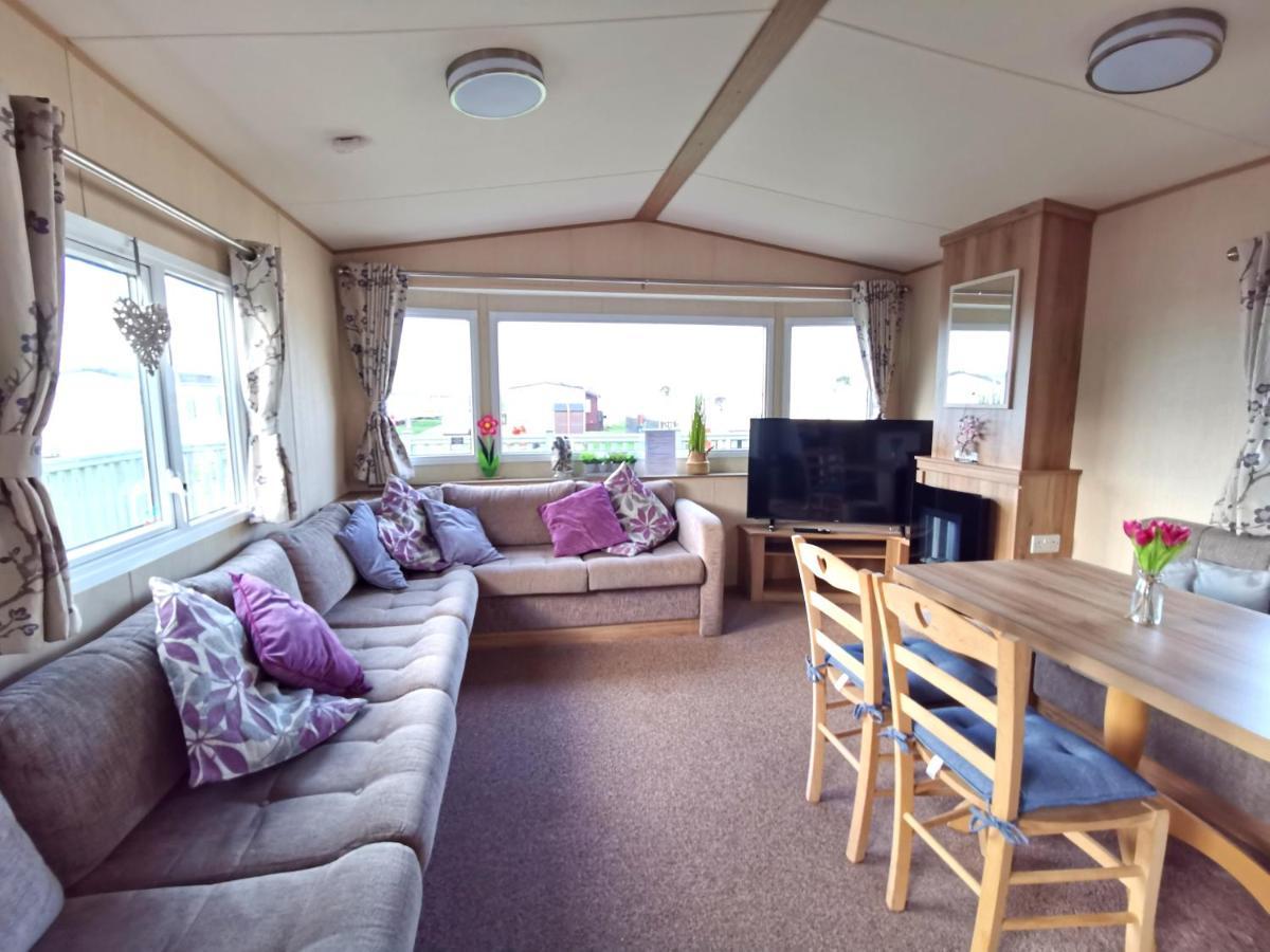 Snowdonia Sunbeach Holiday Sea And Mountain View Llwyngwril Exterior photo